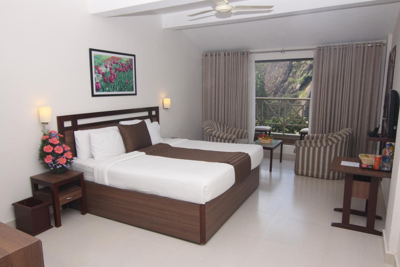 Abad Copper Castle Resort Munnar Dış mekan fotoğraf